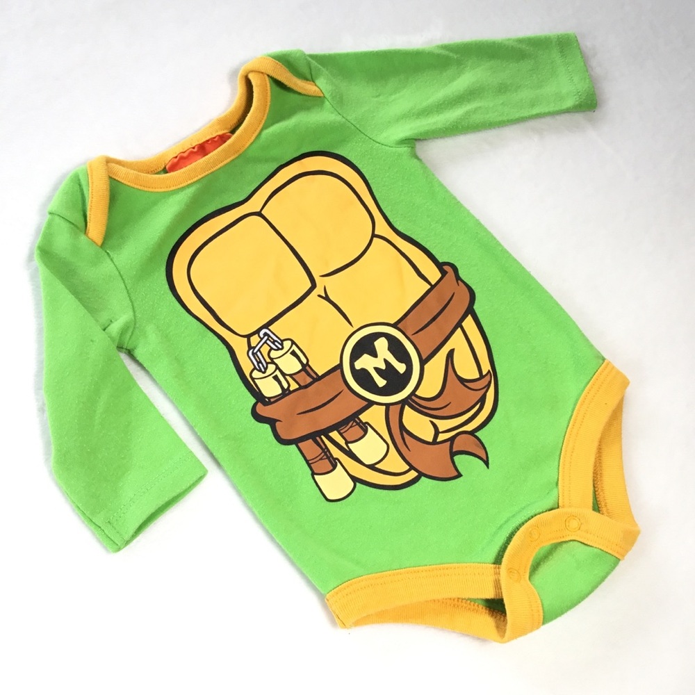 4/25$ 🦋 Ninja Turtles long sleeved onesie